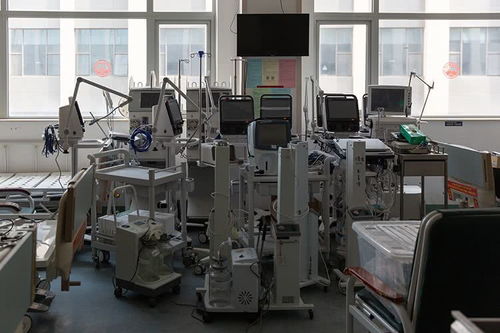 武大人民医院东院全面消杀 16日恢复正常诊疗服务